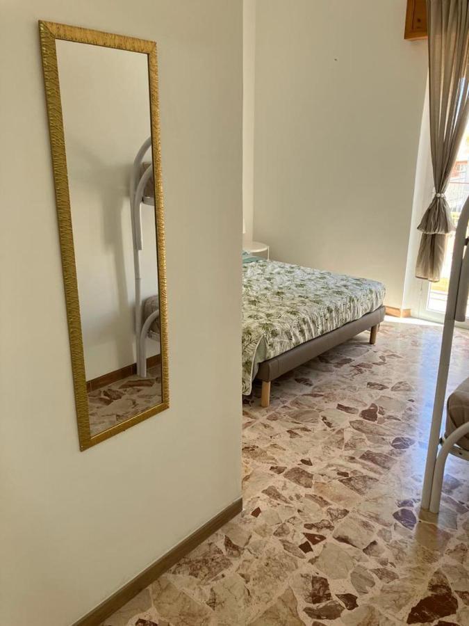 Bonita Cora Hotel Pachino Eksteriør billede