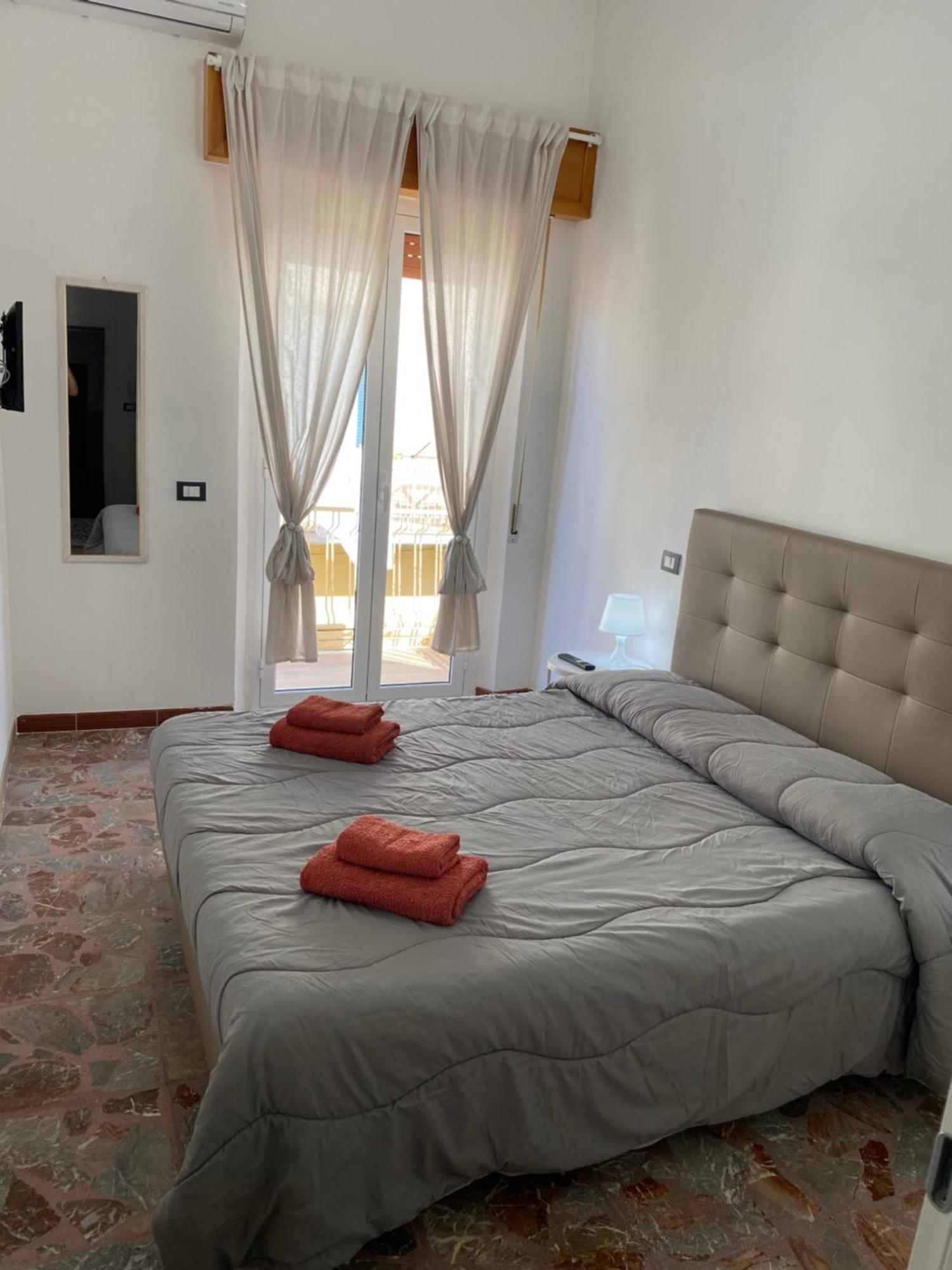 Bonita Cora Hotel Pachino Eksteriør billede